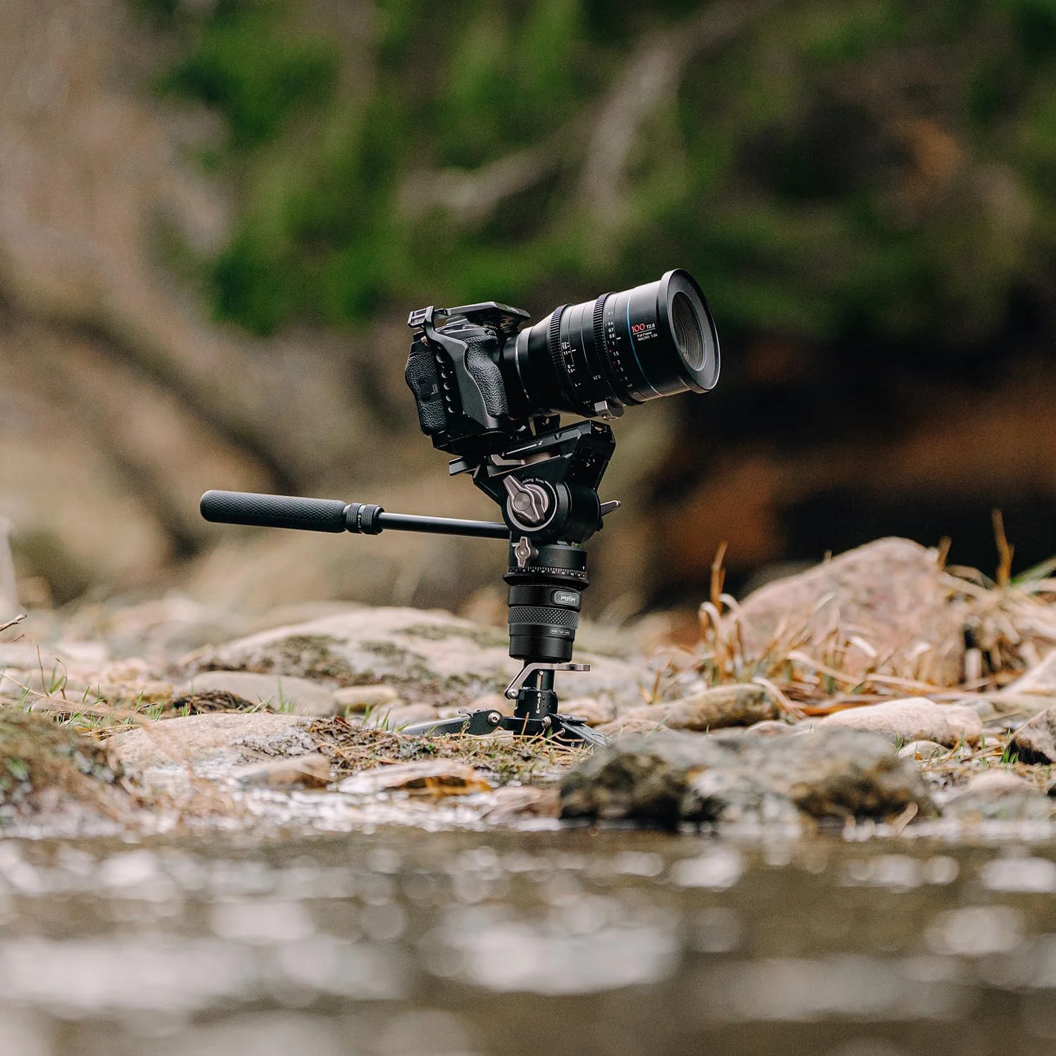 COMAN M1 Pro Monopod Quick Release Lightweight Carbon Fiber Monopod 44.1 lbs Load - Image 23